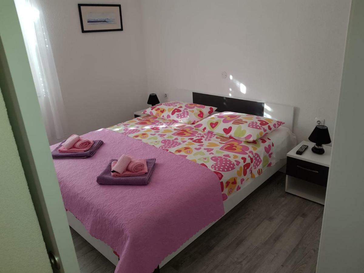 Apartments Centar - Mirjana Makarska Bagian luar foto
